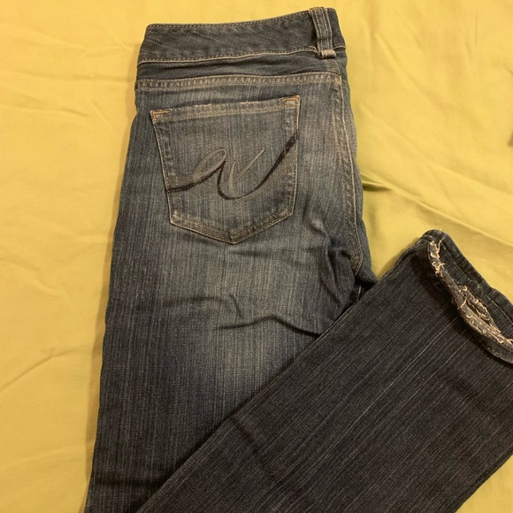 Express Jeans - Picture 2 of 2